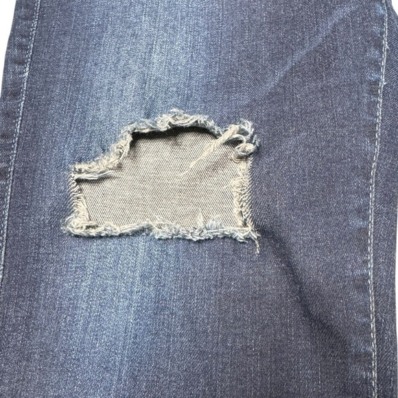 AG Adriano Goldschmied Women’s Dark Wash Distressed Skinny Jeans Size 31 Regular - Picture 2 of 13